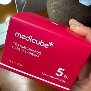 Medicube TXA Niacinamide Capsule Cream 5% — Pink Brightening Moisturizer